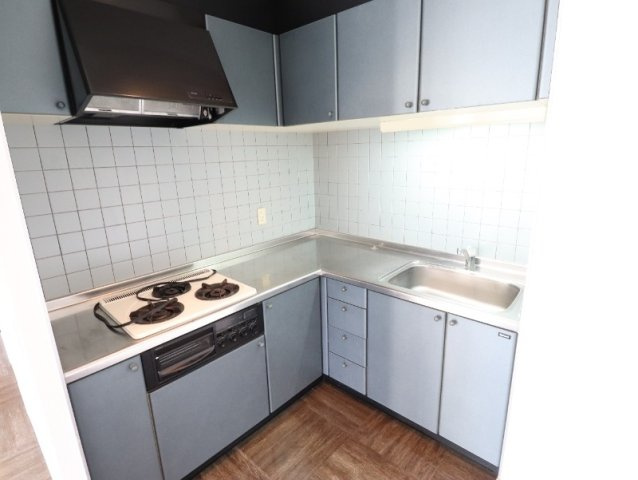 【キッチン】 | コンパクトなキッチンで掃除もラクラク