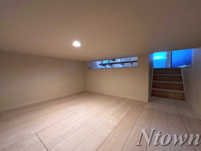 【その他】 | エスポワール中村 | 床下収納です