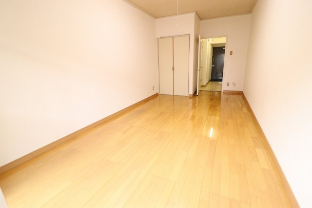 オークヒルズの内装