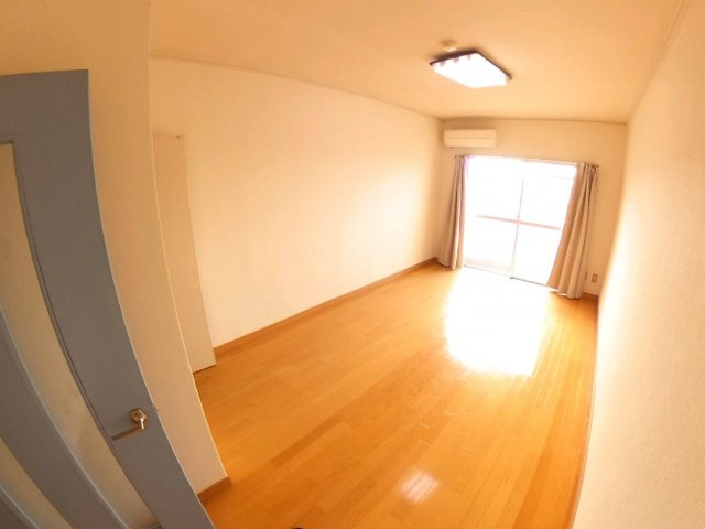 オークヒルズの居間・リビング