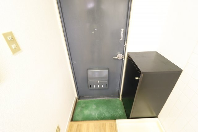 オークヒルズの玄関