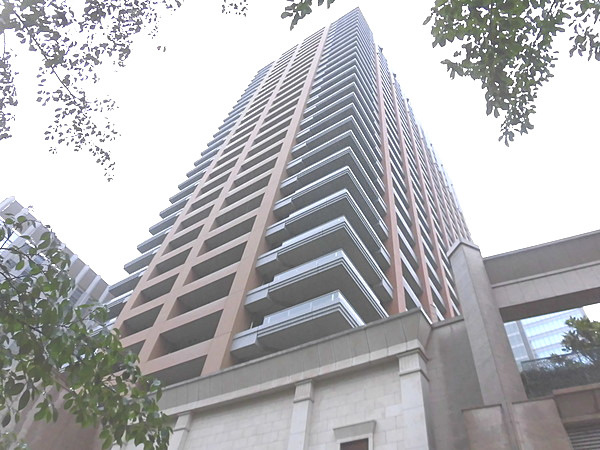 千代田区神田神保町１丁目の賃貸マンションの外観