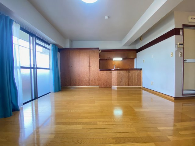 シャローム山城の居間・リビング