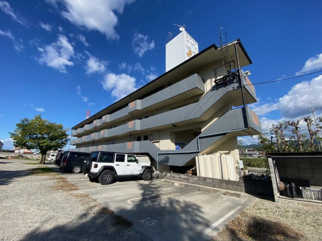 シャローム山城の外観