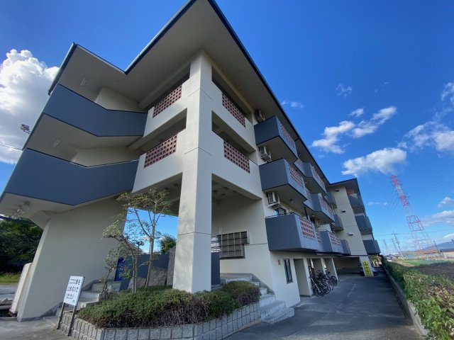 シャローム山城の外観