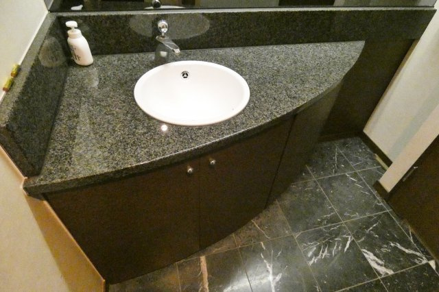 リアライズ山下町の洗面所