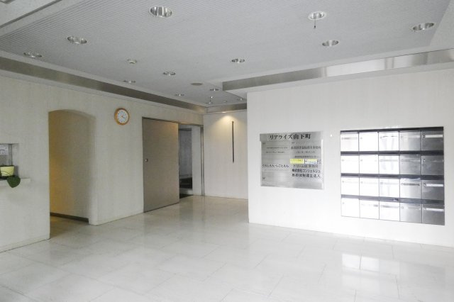 リアライズ山下町のエントランス|共用部分
