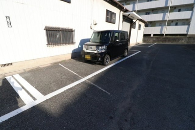 【駐車場】 | 熊本４丁目倉庫