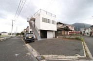 湯川新町２丁目店舗の画像