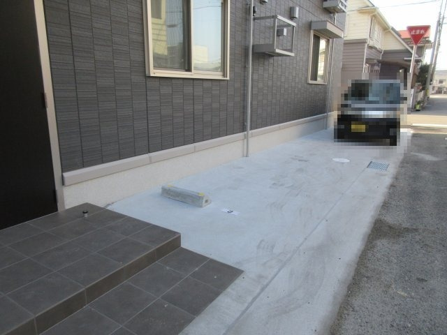 CREST明石の駐車場