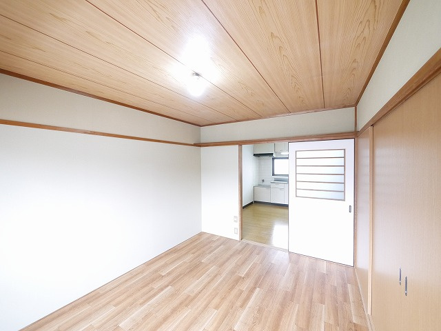 ウイングマンションの洋室|個人の部屋や寝室として使える洋室です