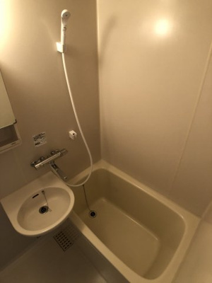 【浴室】 | ブリュンヒルト