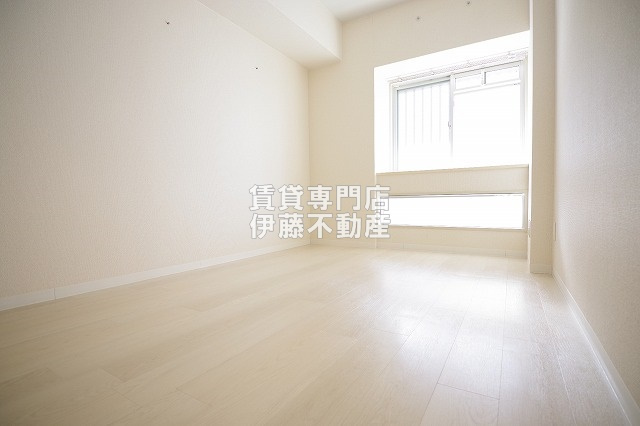 アーバンドエル庄内通の寝室