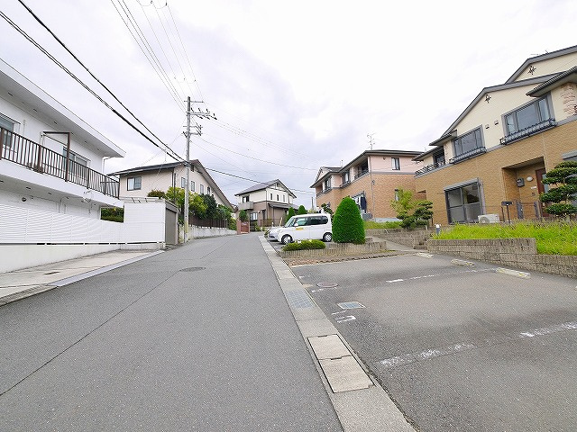 リビングタウン学園北Bの周辺