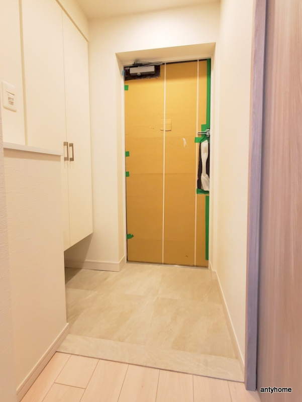 スプランディッド堀江　仲介手数料無料の玄関