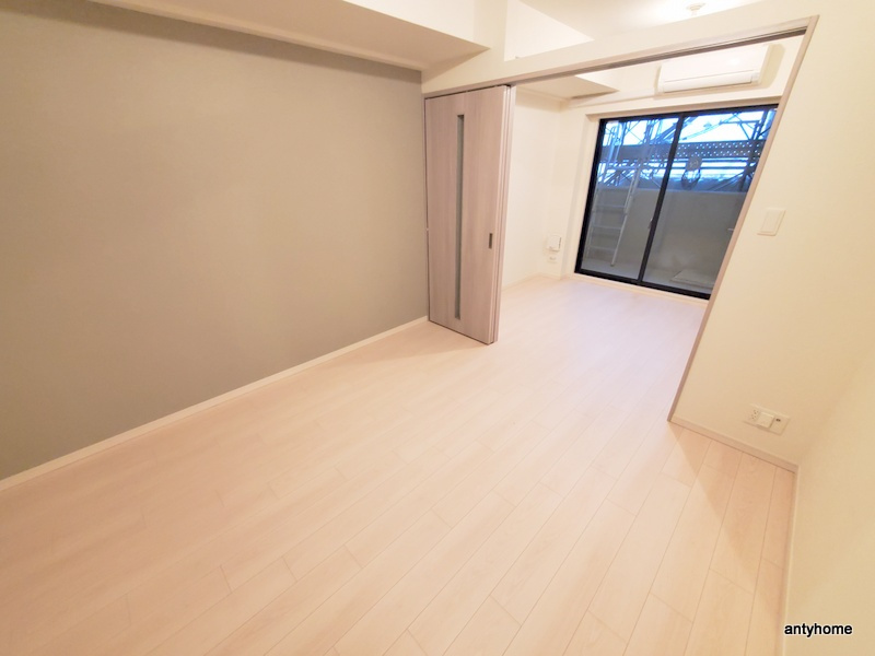 スプランディッド堀江　仲介手数料無料の居間・リビング