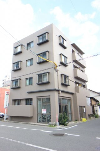 オネスティ荒木の外観|落ち着いた雰囲気の外観です