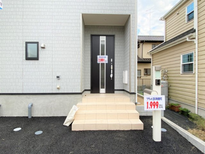 【エントランス】 | 成田市三里塚第9-1号棟