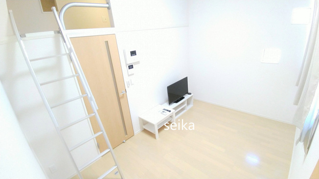 【居間・リビング】 | カーサレフィナード | ※反転タイプ、建具の色は異なる場合がございます。