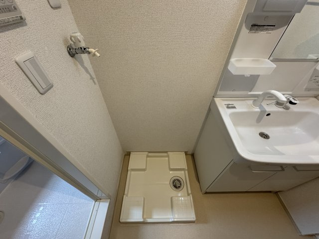サニーヒルＢの内装|室内洗濯機置場