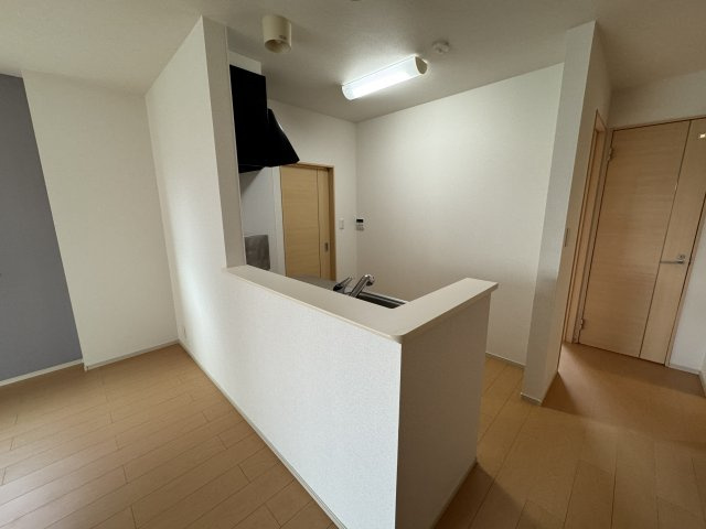 サニーヒルＢの内装|カウンターキッチン