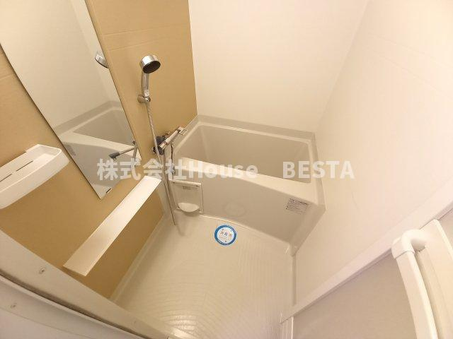 ファーストフィオーレ神戸駅前の浴室