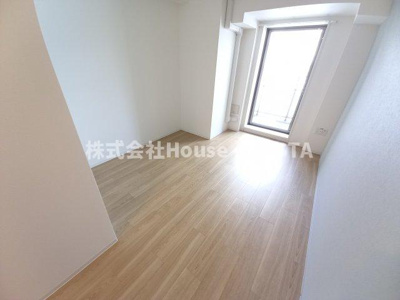 【洋室】 | ファーストフィオーレ神戸駅前