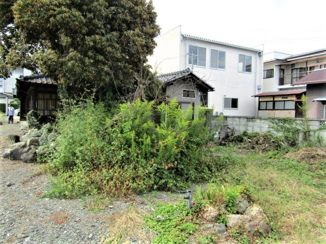 【庭】 | 中古戸建　南アルプス市小笠原 | お庭の付いた物件です！