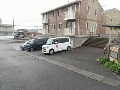 【駐車場】 | グラン・カフリエⅡ A棟