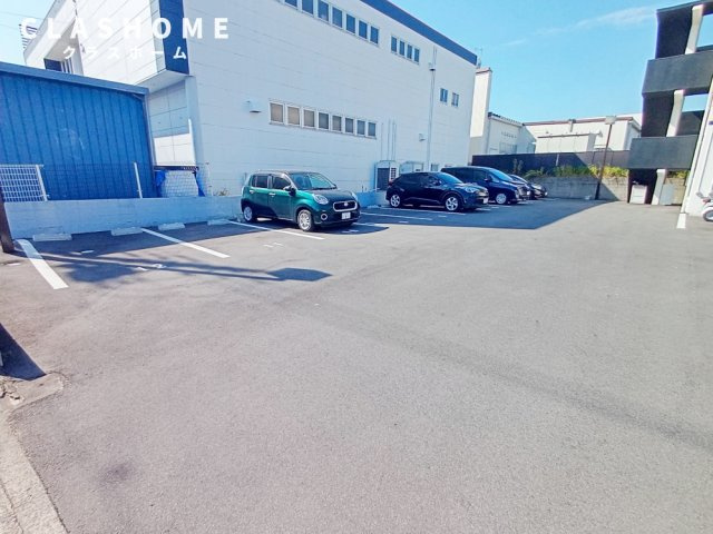 リバーサイドハウス　　刈谷市近郊の賃貸はクラスホーム刈谷店の駐車場