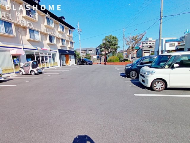 リバーサイドハウス　　刈谷市近郊の賃貸はクラスホーム刈谷店の駐車場