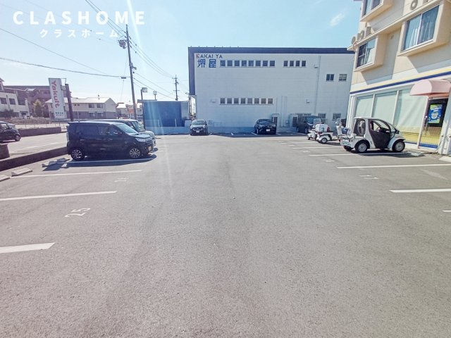 リバーサイドハウス　　刈谷市近郊の賃貸はクラスホーム刈谷店の駐車場