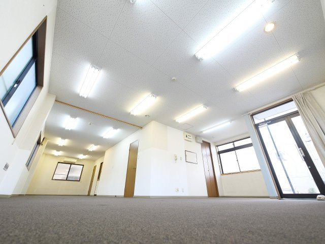 北永井町事務所の内装