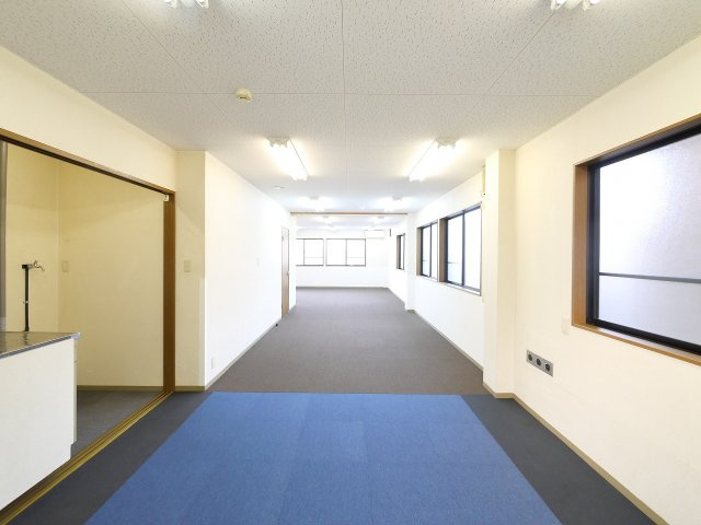 北永井町事務所の内装