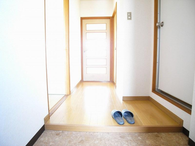 【エントランス】 | ナカムラ第２マンション