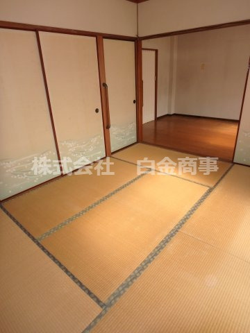 坂戸市末広町中古テラスハウスの和室