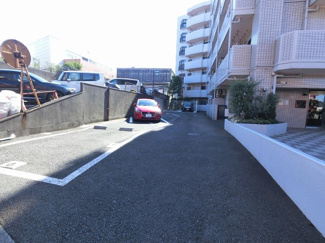 【駐車場】 | 機械式駐車場です。