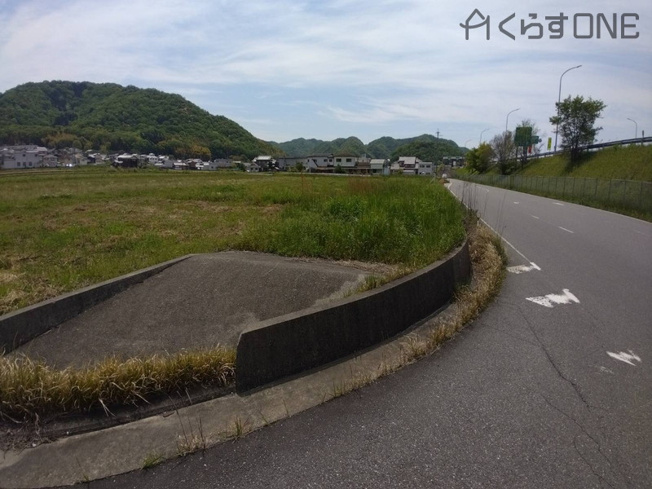 【前面道路含む現地写真】 | 姫路市豊富町御蔭／売土地