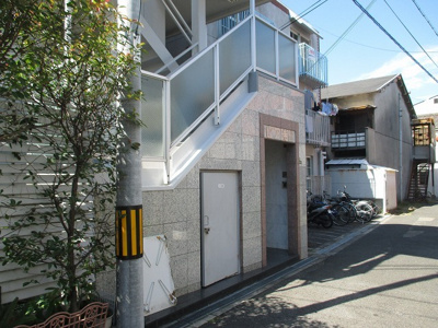 【エントランス】 | ピア瑞昌 | エントランスです