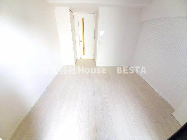 S-RESIDENCE神戸元町の居間・リビング