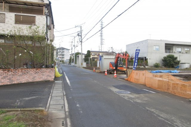 川越市山田　建築条件なし売地　「川越駅」バス18分　敷地36坪　【山田小学区】の前面道路含む現地写真