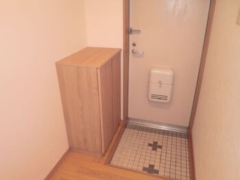 エトワール赤坂の玄関
