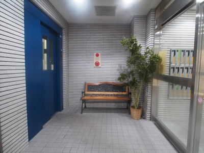 【エントランス】 | スターマイン生田