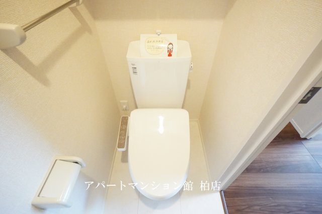 ハイピクチャーA棟のトイレ