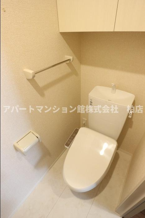 ハイピクチャーA棟のトイレ