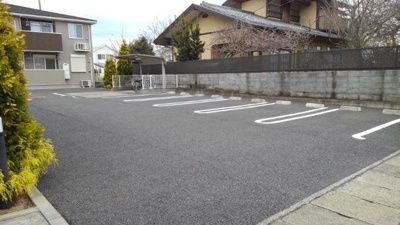 【駐車場】 | ポルト・リヴェールⅢ