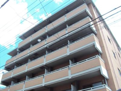 ファミールトヤマ