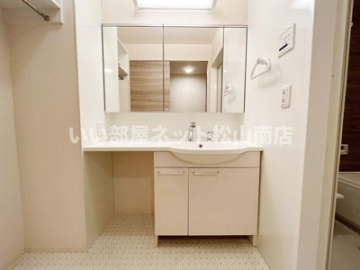 【洗面所】 | シャルマンコート