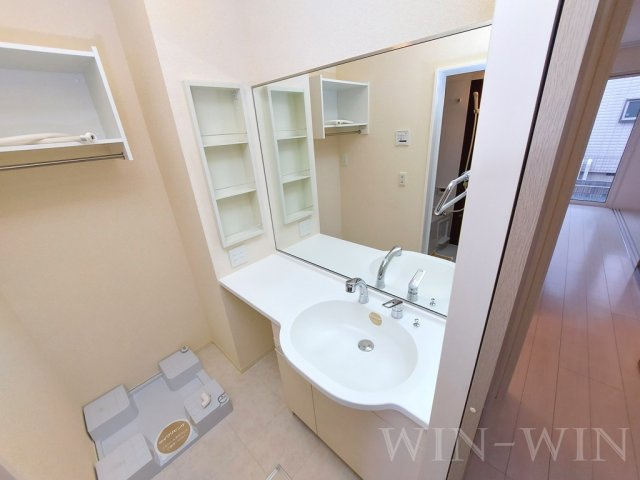 Bonne Maisonの独立洗面台