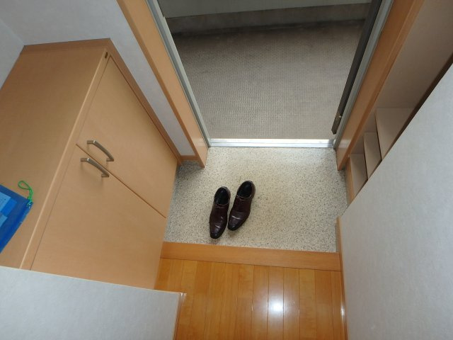 サンパレス元住吉の玄関
